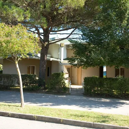 In 45663 Apartment *